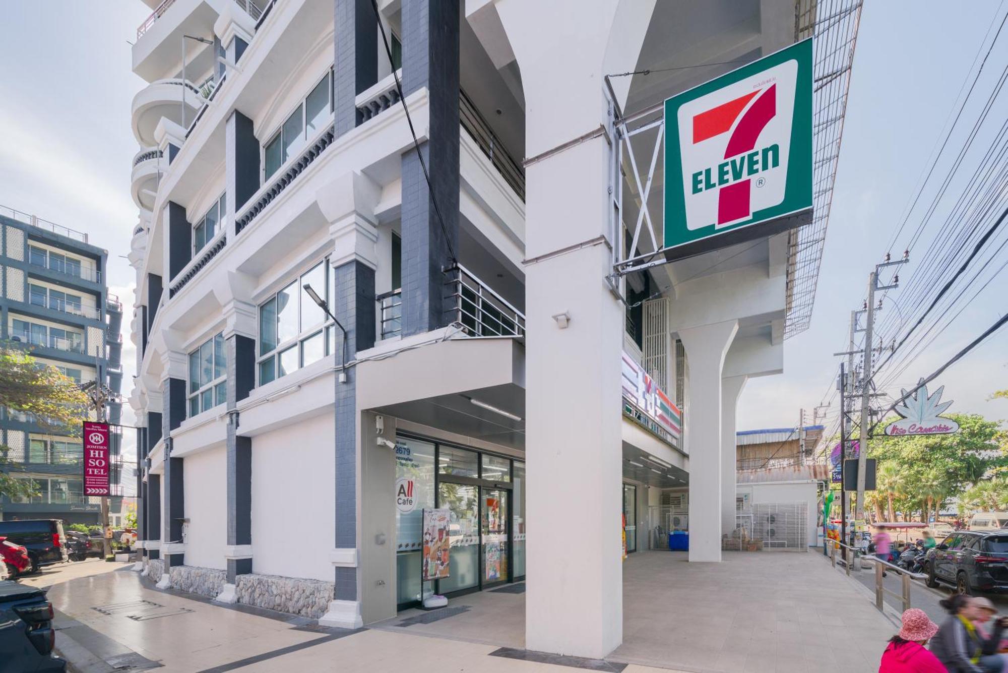 仲天酒店 乔木提恩海滩 外观 照片